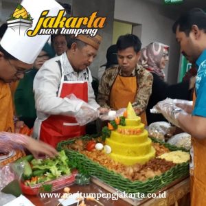 Pesan Nasi Tumpeng di Cilincing