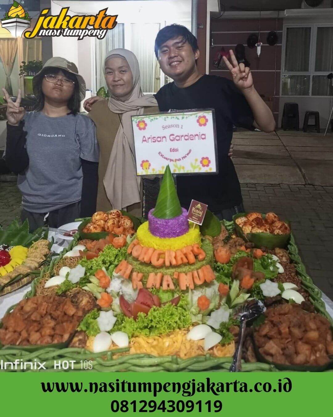 Pesan Nasi Tumpeng di Kayu Manis