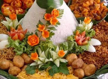 Bagaimana Teknik Pengolahan Nasi Putih untuk Tumpeng