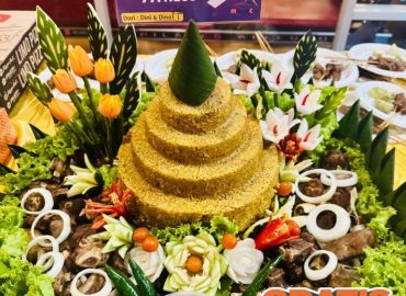 Nasi Tumpeng Kebuli