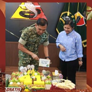 Bagaimana Bentuk Nasi Tumpeng